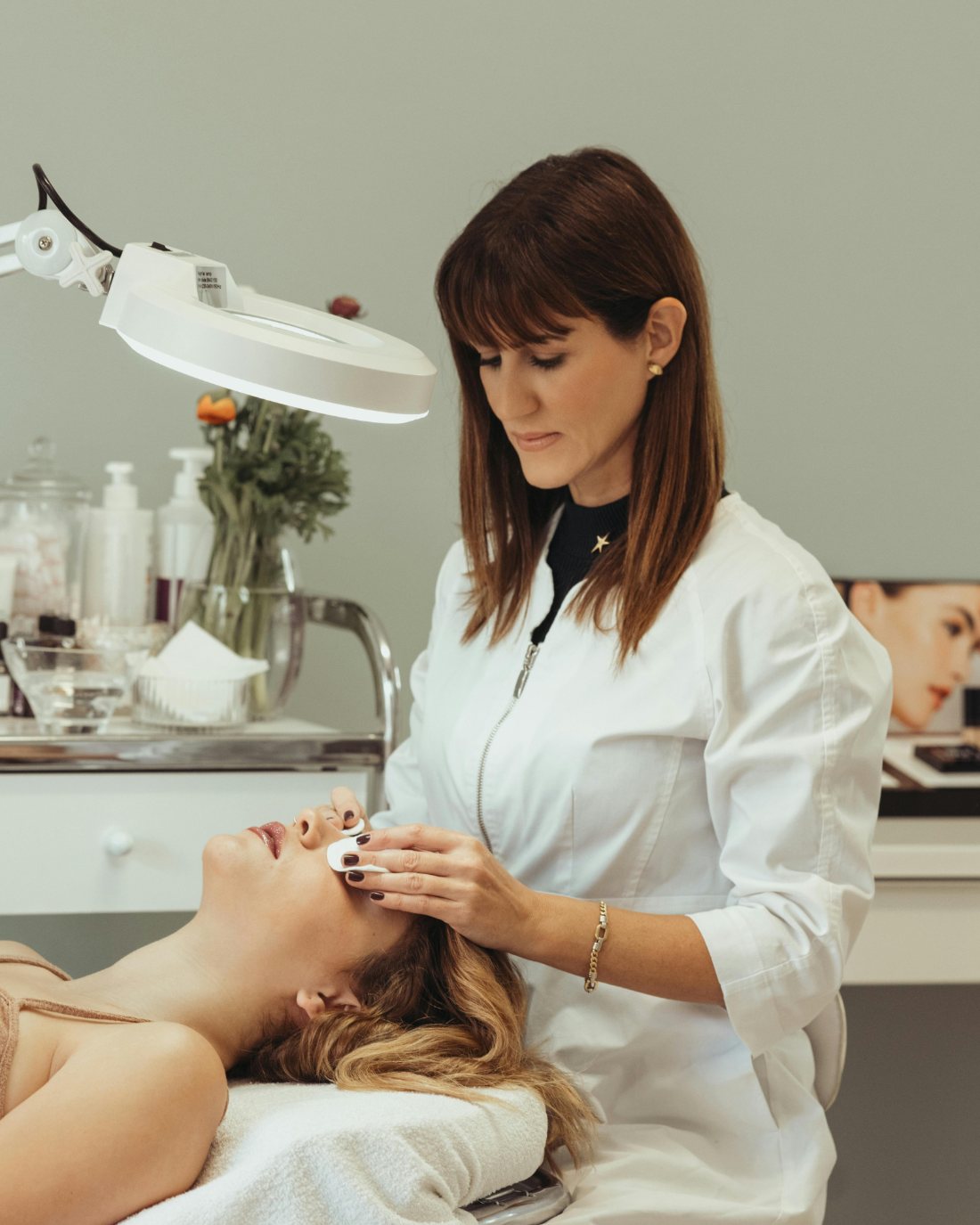 Dermatology clinic treatment